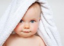 母乳喂养多久最好 母乳到2岁的乌鲁木齐捐卵宝宝智商高吗